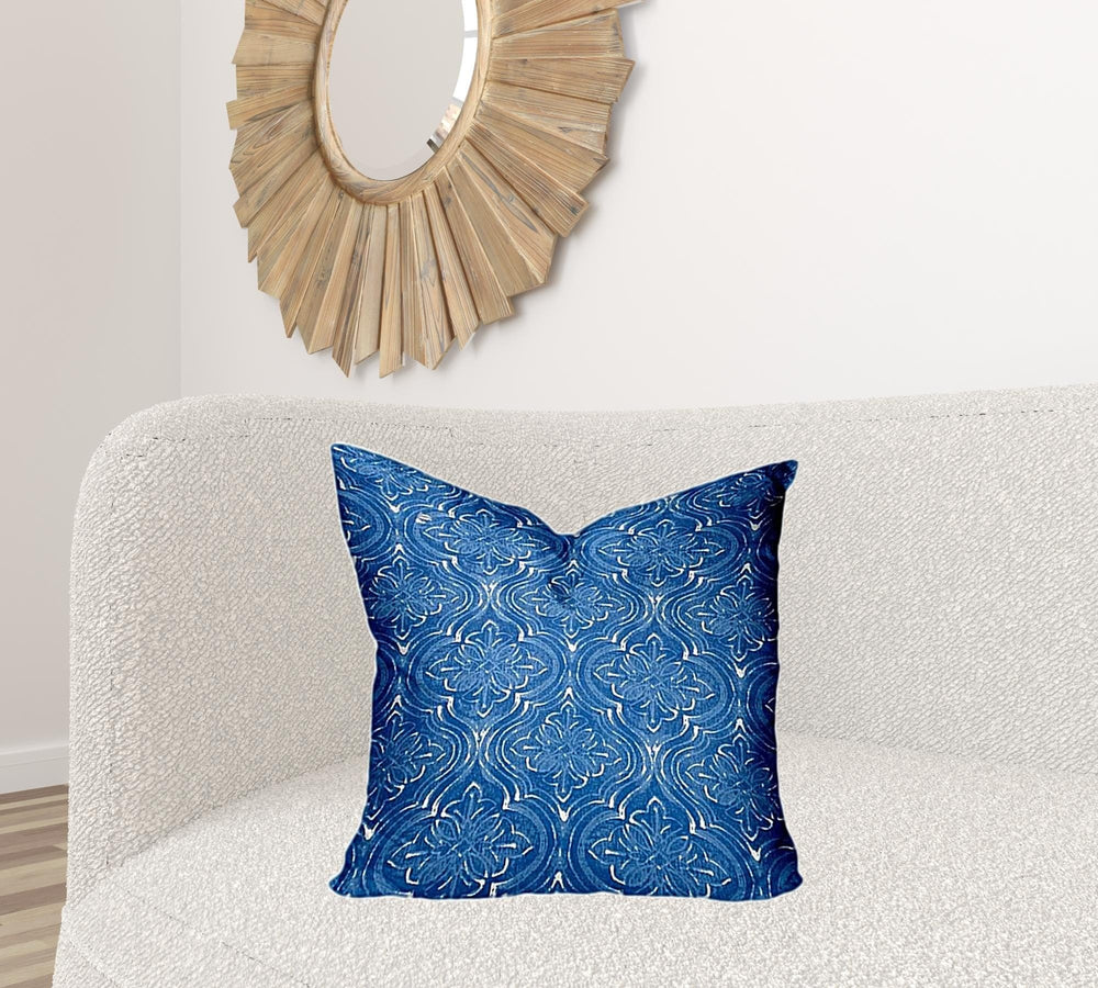 22" X 22" Blue And White Enveloped Ikat Throw Indoor Outdoor Pillow - Homeroots - Flyclothing LLC