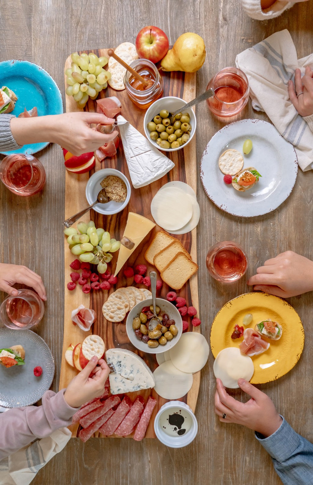 35" Artisan Organic Natural Wood Anti Bacterial Cutting Board - Homeroots - Flyclothing LLC