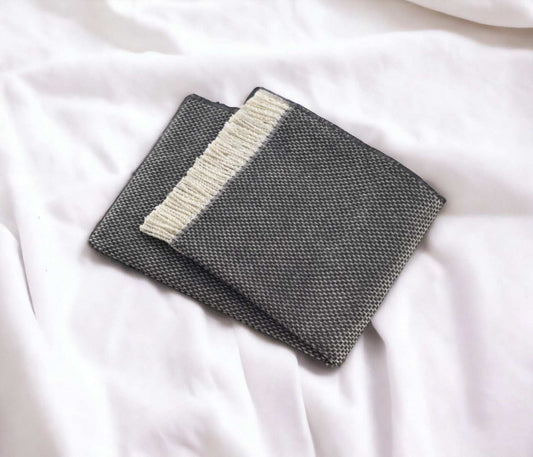 Soft Dark Gray Links Pattern Throw Blanket - Homeroots - Flyclothing LLC