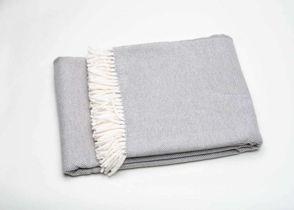 Light Gray Mini Dot Fringed Throw Blanket - Homeroots - Flyclothing LLC