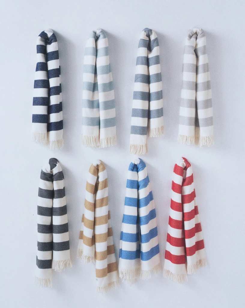 Cream and Gray Slanted Stripe Fringed Throw Blanket - Homeroots - Flyclothing LLC