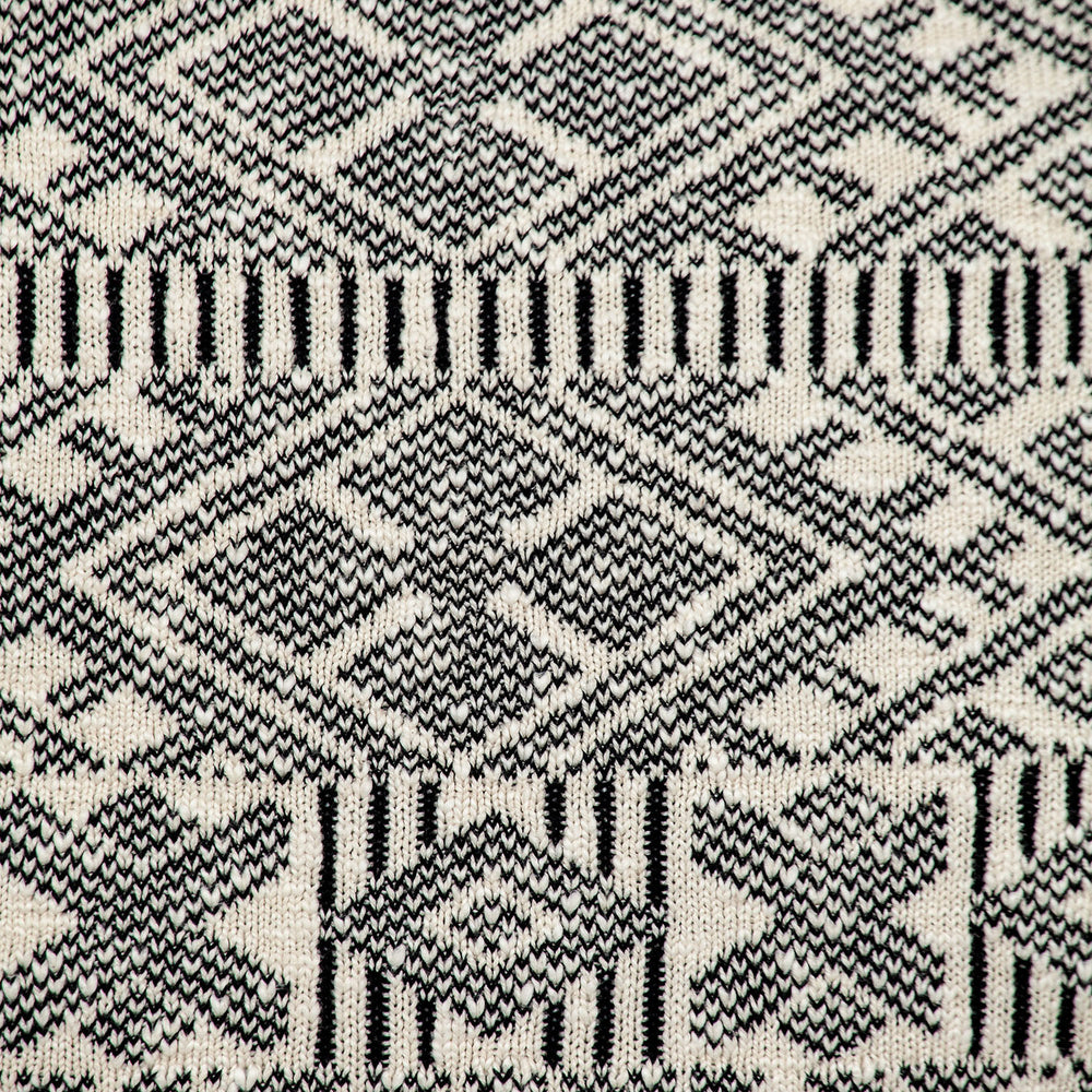 20" x 20" Black and Cream Bohemian Pattern Square Accent Throw Pillow with Tassel - Homeroots - Flyclothing LLC
