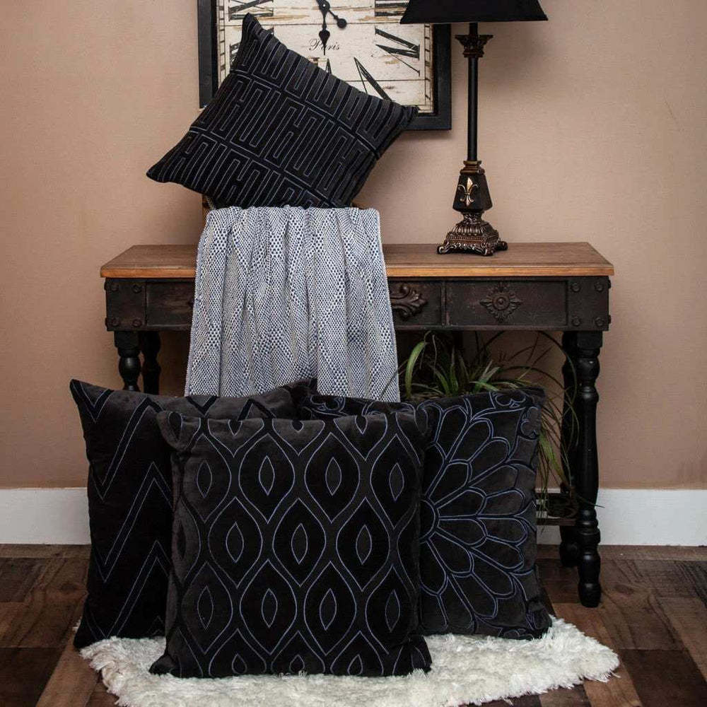 Blue and Beige Woven Handloom Throw with Tassels - Homeroots - Flyclothing LLC