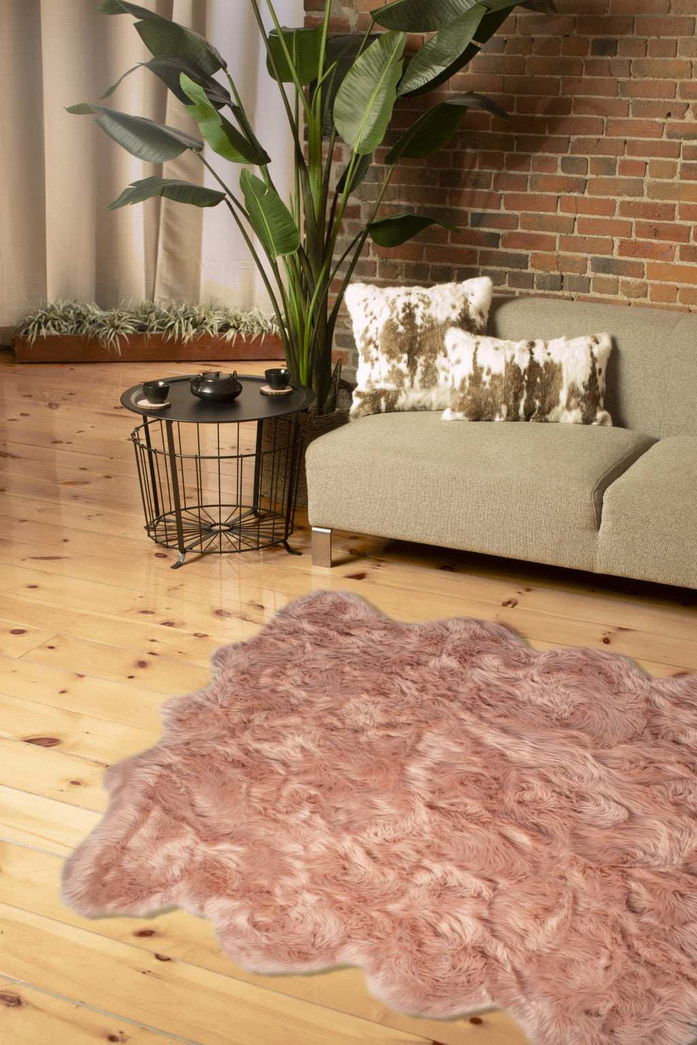 6' X 6' Dusty Rose Faux Fur Washable Non Skid Area Rug - Homeroots - Flyclothing LLC