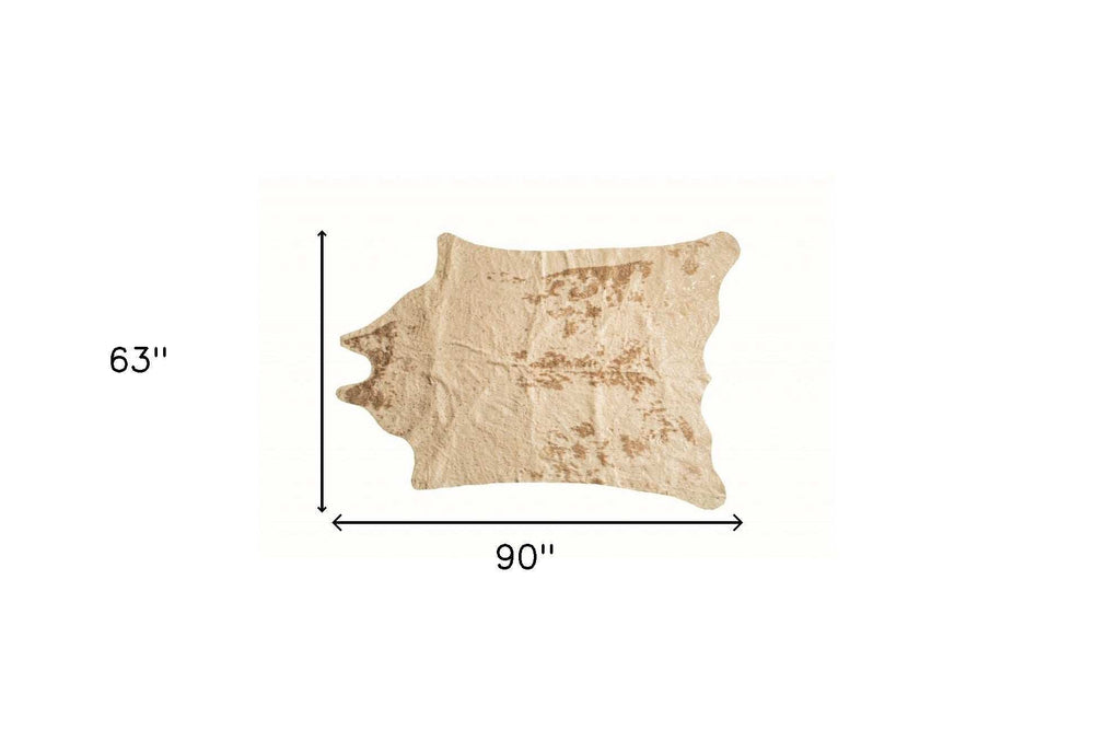 5' X 8' Off White And Silver Faux Cowhide Washable Non Skid Area Rug - Homeroots - Flyclothing LLC