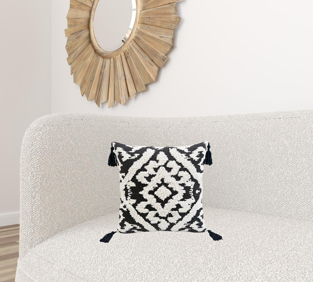 17" X 17" Black and White Textural Geometric Throw Pillow With Tassels - Homeroots - Flyclothing LLC