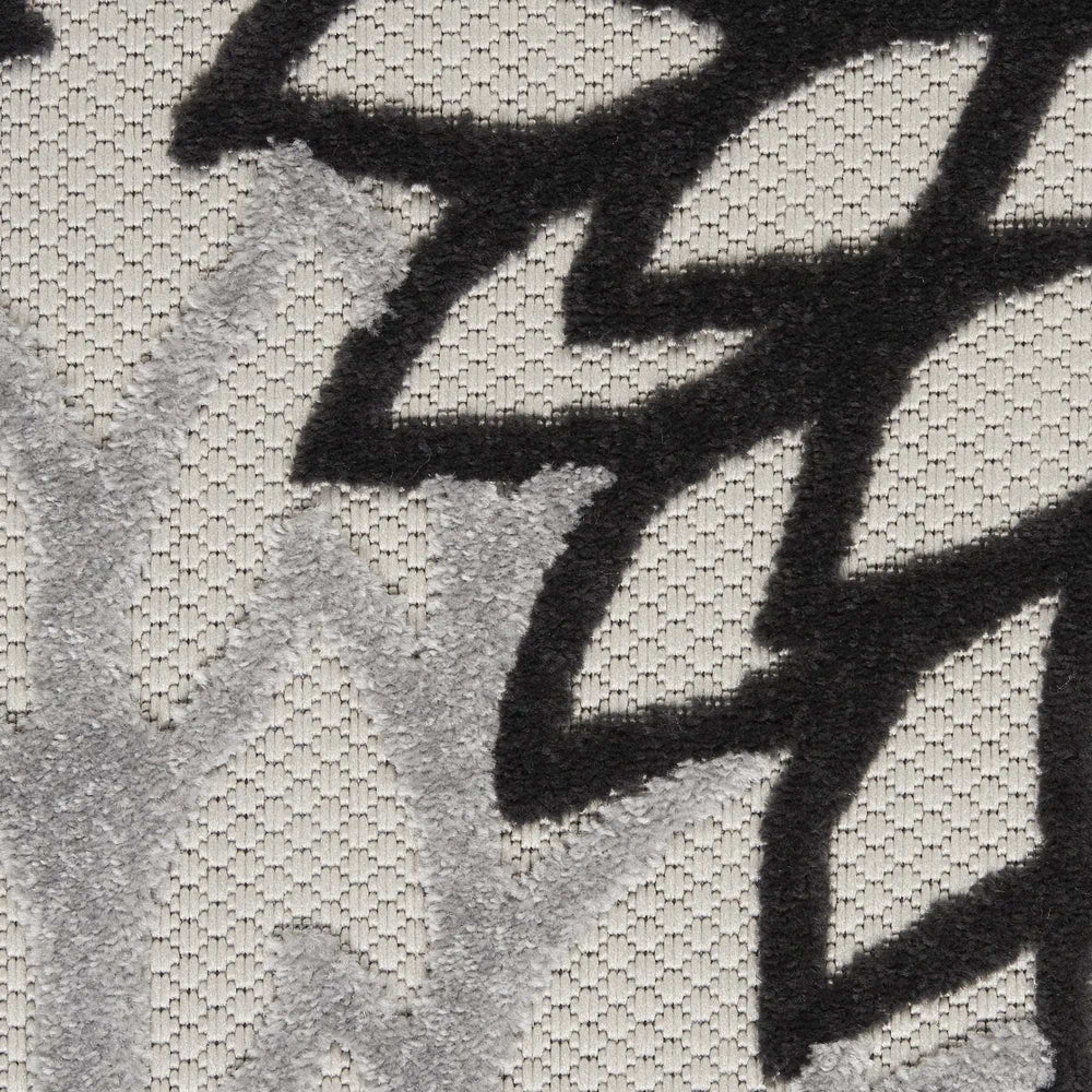 10' X 13' Black And White Floral Non Skid Indoor Outdoor Area Rug - Homeroots - Flyclothing LLC