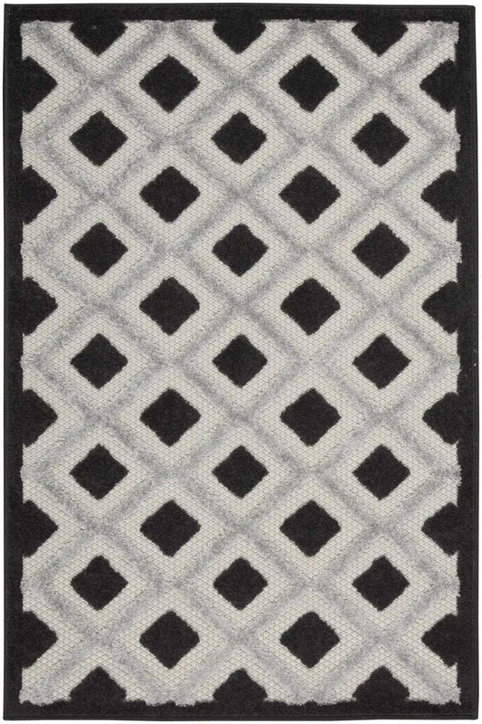 3' X 4' Black And White Gingham Non Skid Indoor Outdoor Area Rug - Homeroots - Flyclothing LLC