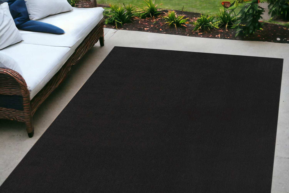 4' X 6' Black Stain Resistant Indoor Outdoor Area Rug - Homeroots - Flyclothing LLC