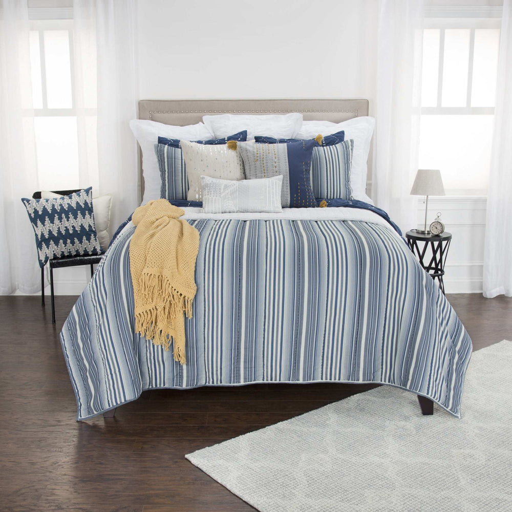 Multi Blues Queen 100% Cotton 300 Thread Count Machine Washable Down Alternative Comforter - Homeroots - Flyclothing LLC