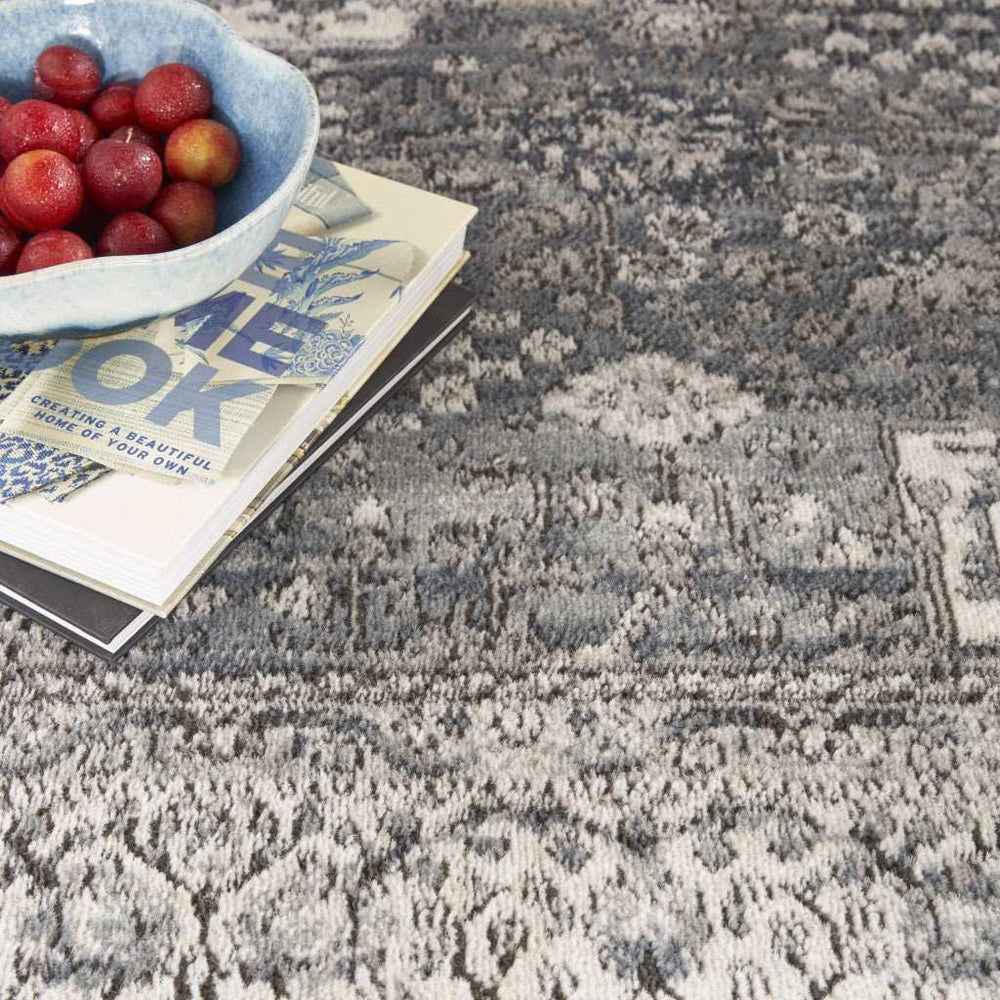 4' X 6' Grey And Ivory Oriental Power Loom Non Skid Area Rug - Homeroots - Flyclothing LLC