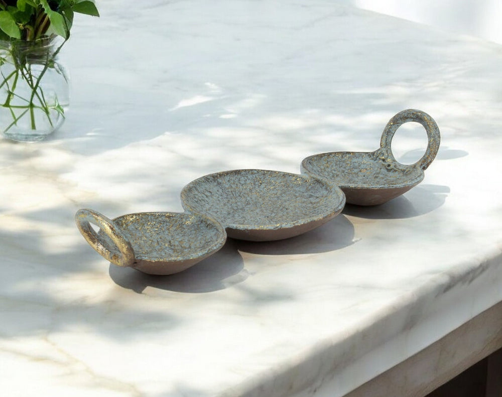 14" Blue and Gold Round Distressed Cast Iron Tri Circle Vanity Tray With Handles - Homeroots - Flyclothing LLC