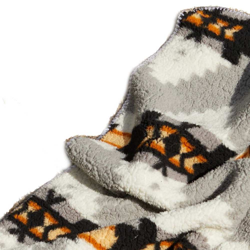 Gray Knitted Sherpa Geometric Reversable Throw - Homeroots - Flyclothing LLC