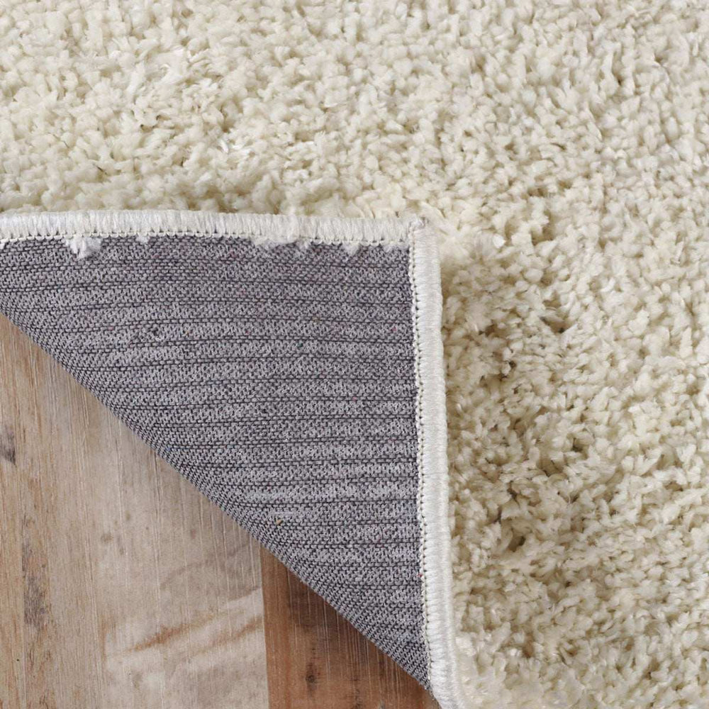 4' X 6' Ivory Shag Stain Resistant Area Rug - Homeroots - Flyclothing LLC