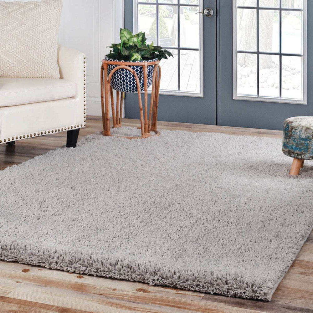 4' X 6' Silver Shag Stain Resistant Area Rug - Homeroots - Flyclothing LLC