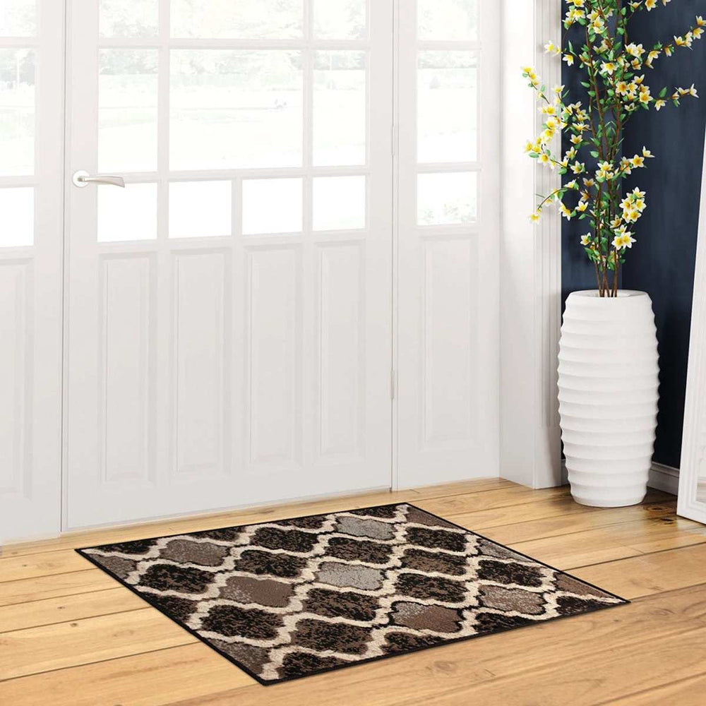 2' X 3' Chocolate Quatrefoil Power Loom Distressed Stain Resistant Area Rug - Homeroots - Flyclothing LLC