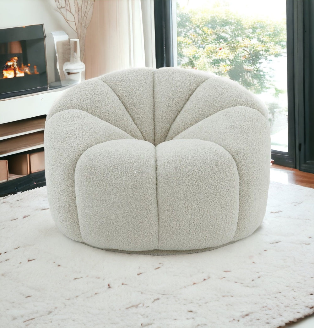 38" White Sherpa Lounge Chair - Homeroots