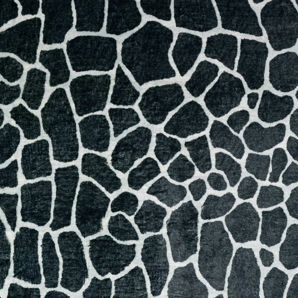 5' X 8' Black and White Croc Print Shag Handmade Non Skid Area Rug - Homeroots - Flyclothing LLC