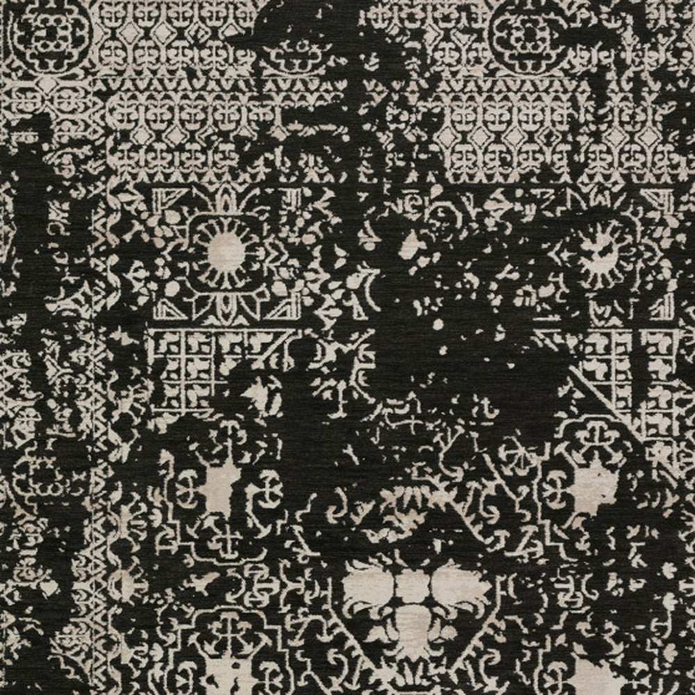 8' X 10' Black Oriental Area Rug With Fringe - Homeroots - Flyclothing LLC