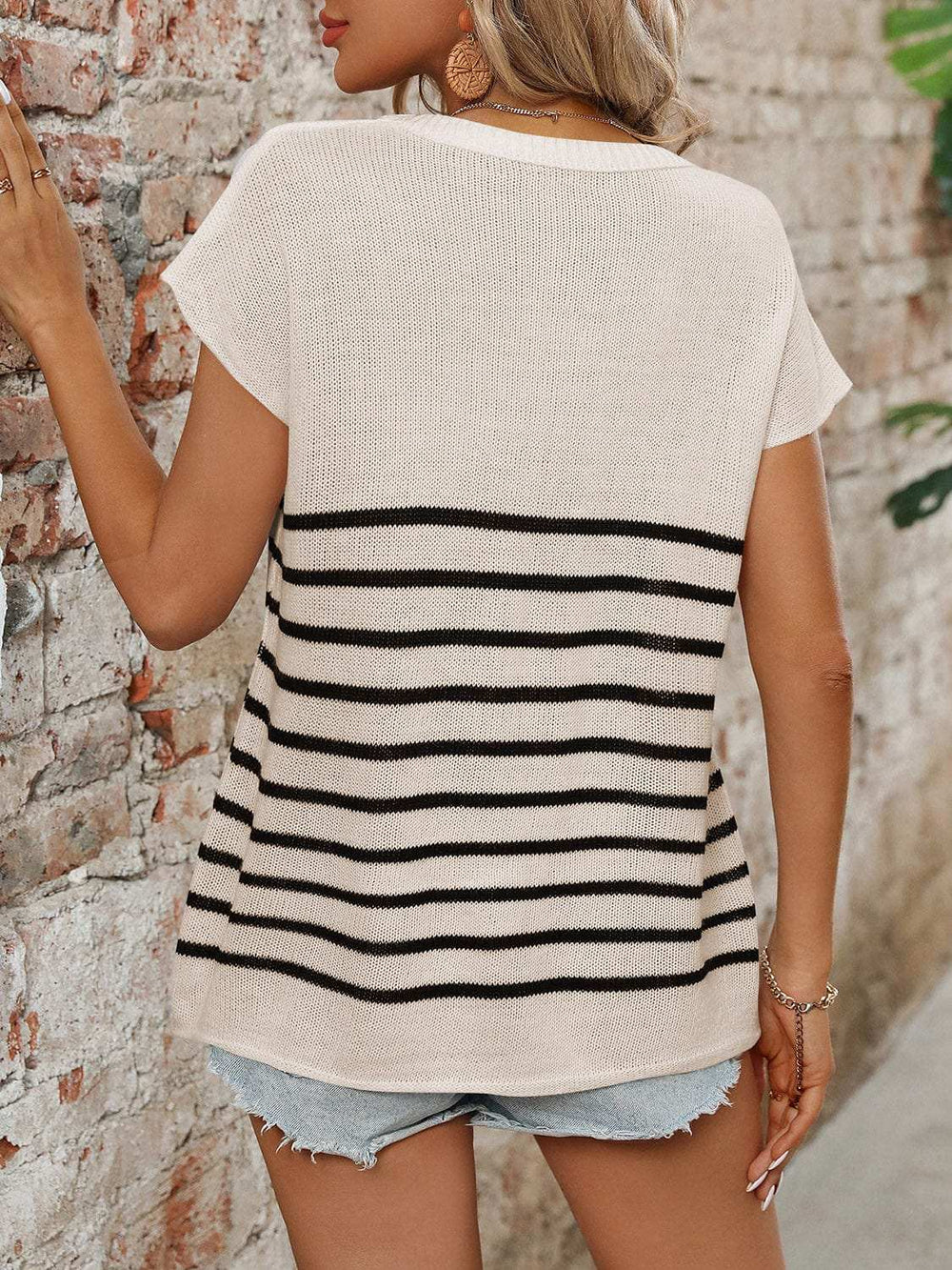 Striped Round Neck Short Sleeve Knit Top - Trendsi - Flyclothing LLC