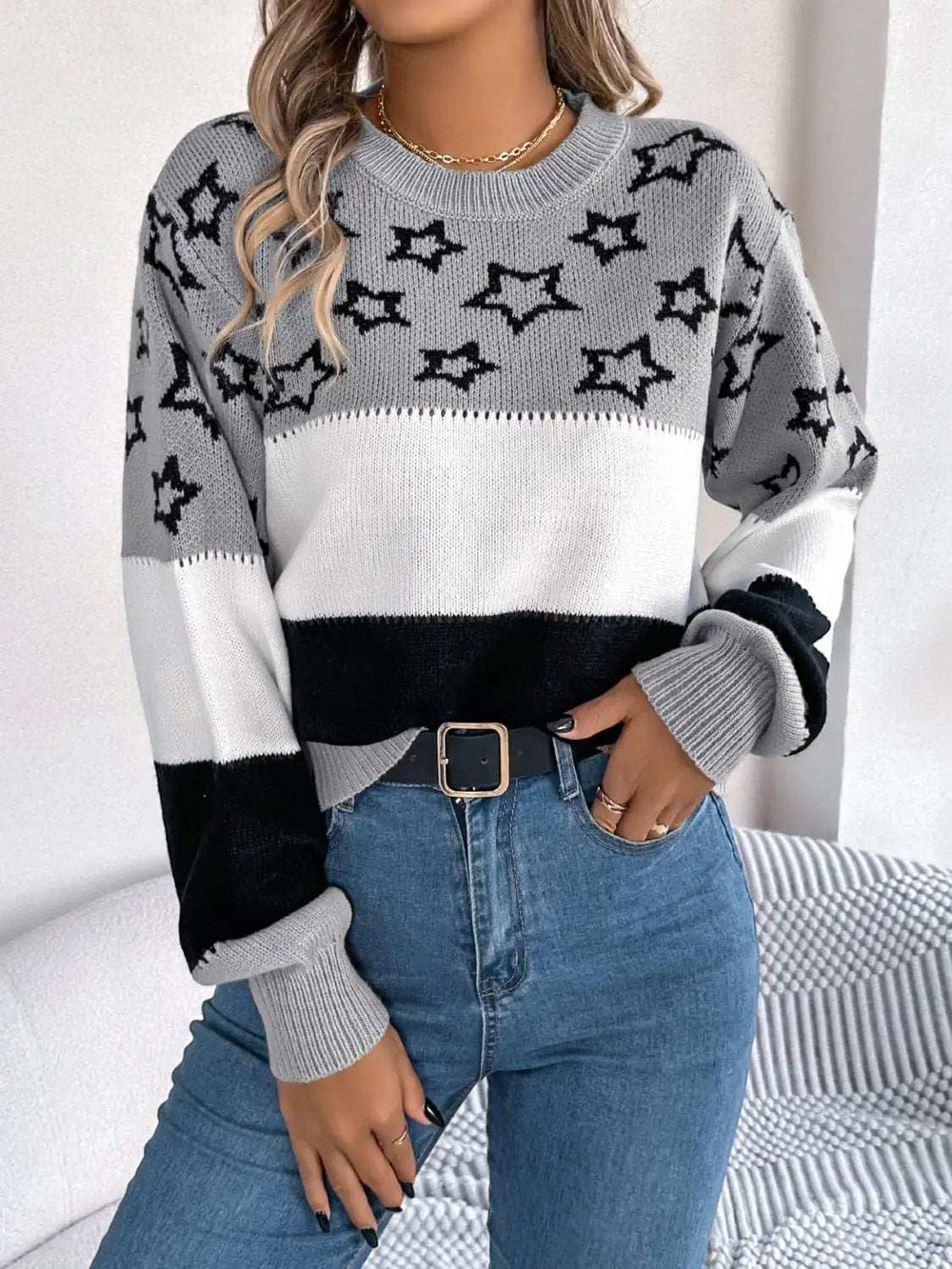Star Contrast Round Neck Sweater - Trendsi - Flyclothing LLC