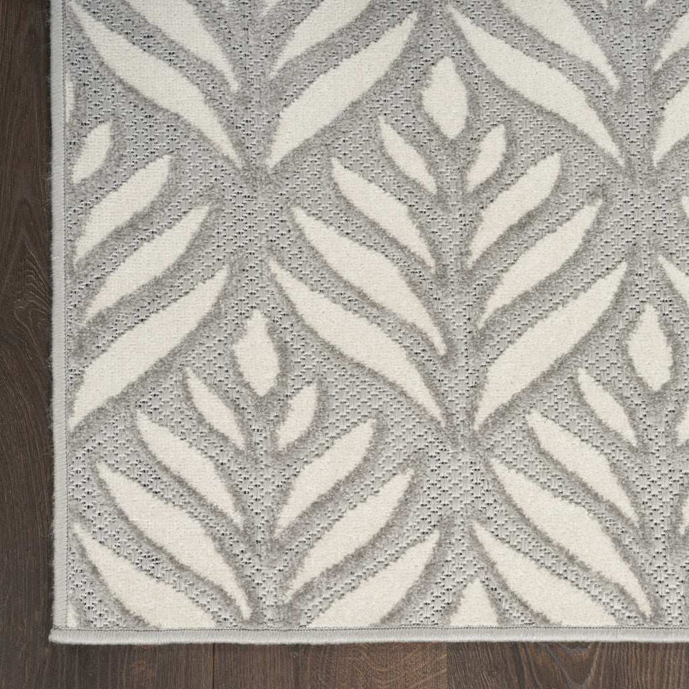 9' X 12' Grey Floral Stain Resistant Non Skid Area Rug - Homeroots - Flyclothing LLC