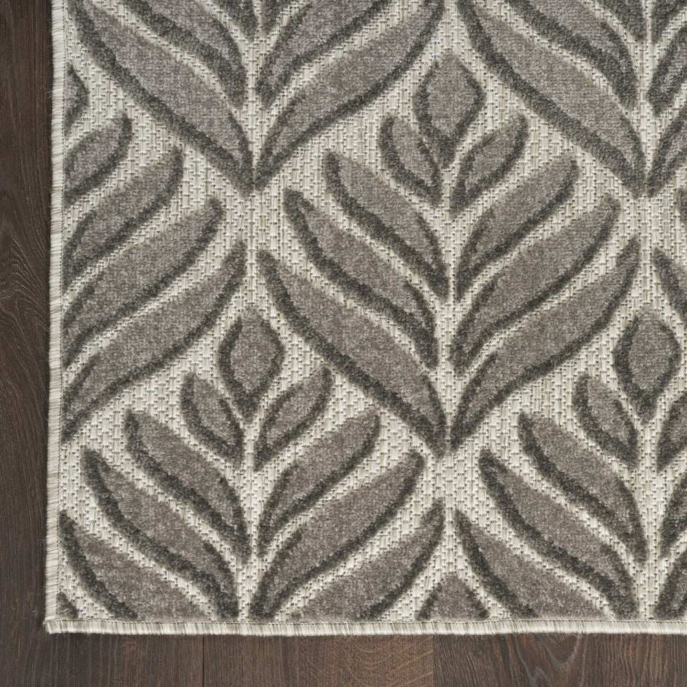 5' X 8' Charcoal Floral Stain Resistant Non Skid Area Rug - Homeroots - Flyclothing LLC