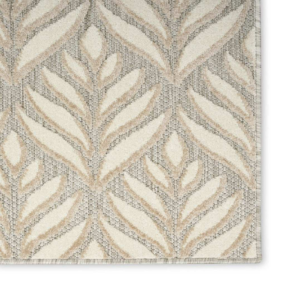 6' X 9' Ivory And Grey Floral Stain Resistant Non Skid Area Rug - Homeroots - Flyclothing LLC