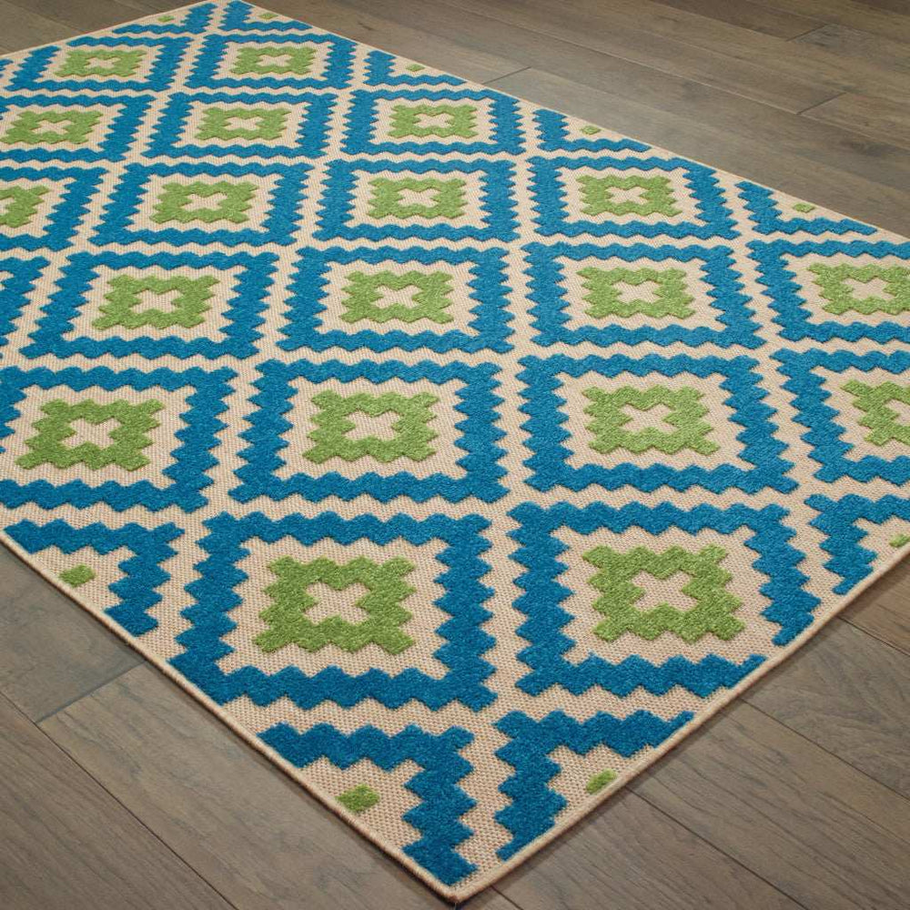 7' X 10' Blue and Beige Geometric Stain Resistant Indoor Outdoor Area Rug - Homeroots - Flyclothing LLC