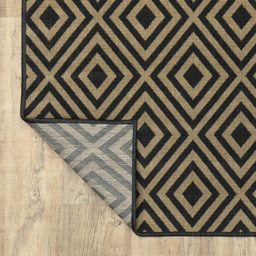 2' X 4' Black and Tan Geometric Stain Resistant Indoor Outdoor Area Rug - Homeroots - Flyclothing LLC