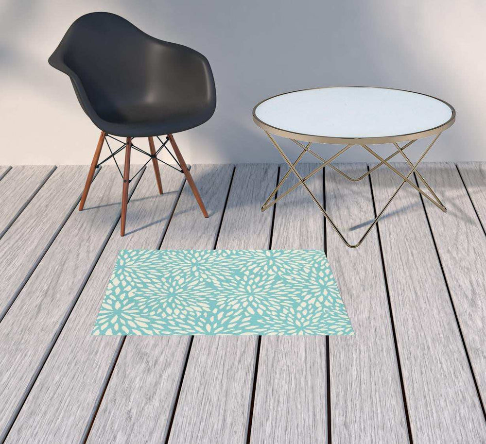2' X 3' Blue and Ivory Floral Stain Resistant Indoor Outdoor Area Rug - Homeroots - Flyclothing LLC