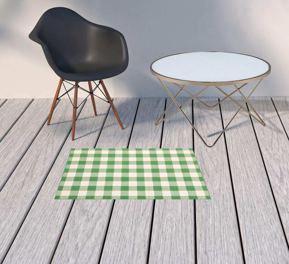2' X 3' Green and Ivory Geometric Stain Resistant Indoor Outdoor Area Rug - Homeroots - Flyclothing LLC