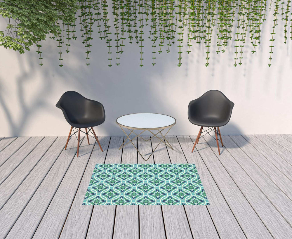 4' X 6' Blue and Green Geometric Stain Resistant Indoor Outdoor Area Rug - Homeroots - Flyclothing LLC