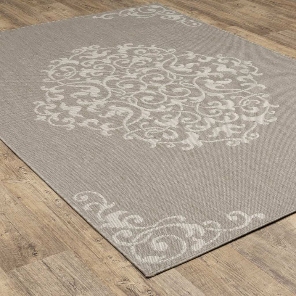 7' X 9' Gray and Ivory Oriental Stain Resistant Indoor Outdoor Area Rug - Homeroots - Flyclothing LLC