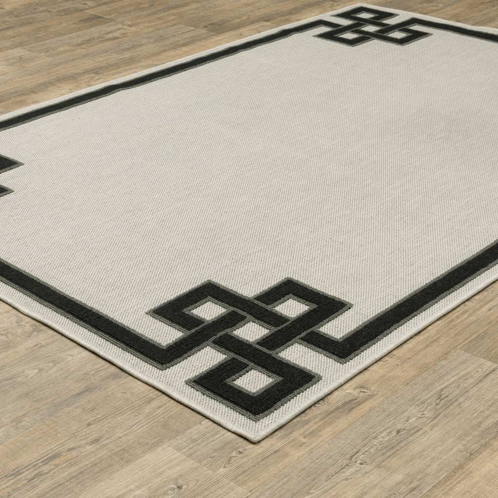 2' X 4' Beige and Black Stain Resistant Indoor Outdoor Area Rug - Homeroots - Flyclothing LLC