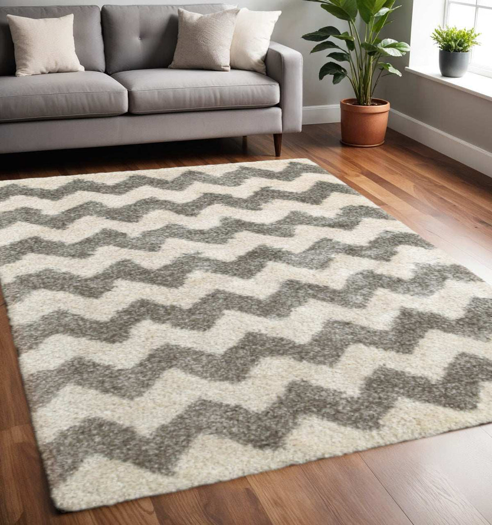 5' X 8' Grey And Ivory Geometric Shag Power Loom Stain Resistant Area Rug - Homeroots - Flyclothing LLC
