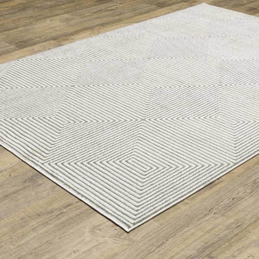 10' X 13' Grey And White Geometric Power Loom Stain Resistant Area Rug - Homeroots - Flyclothing LLC