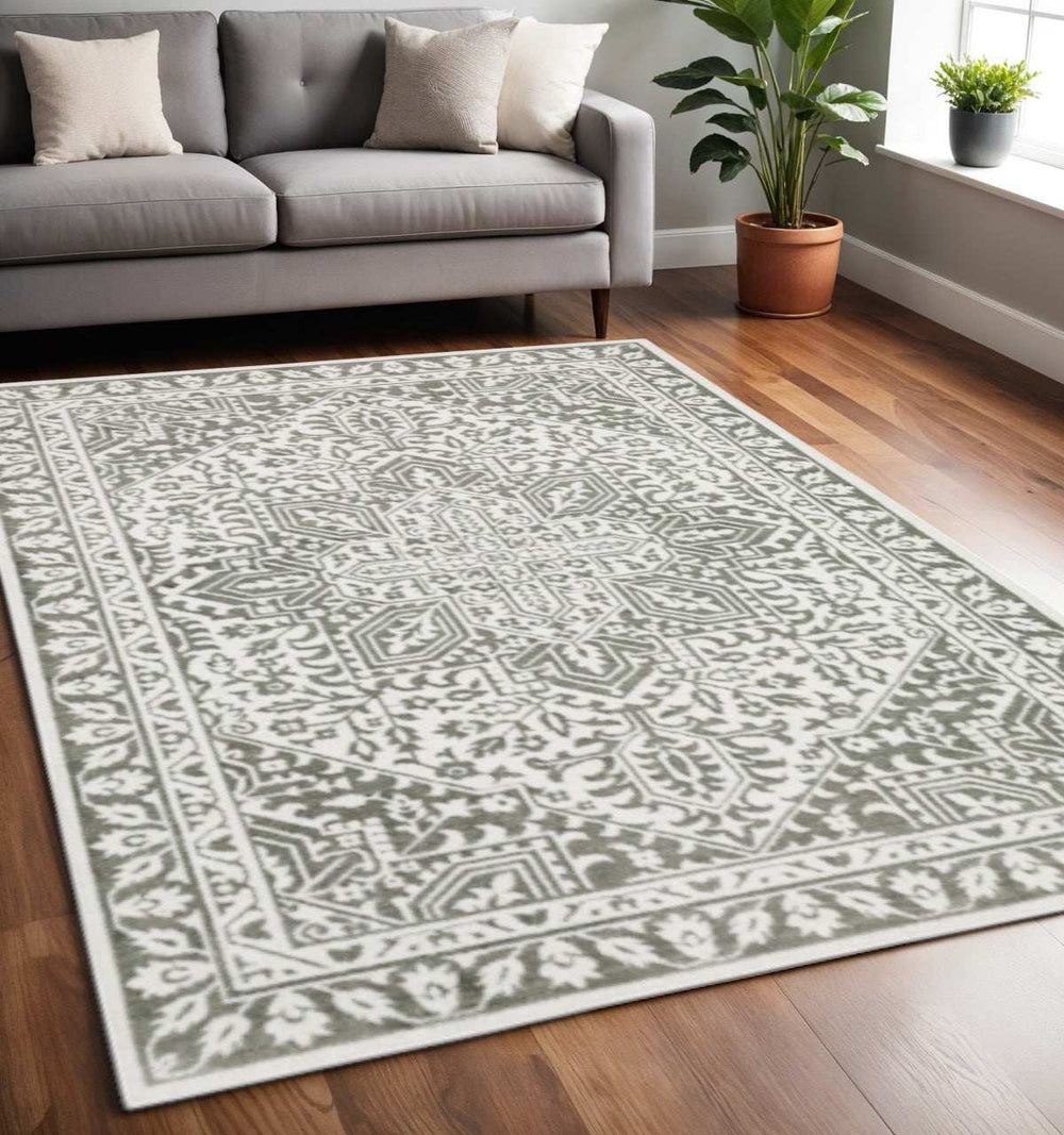 5' X 8' Grey And White Oriental Power Loom Stain Resistant Area Rug - Homeroots - Flyclothing LLC