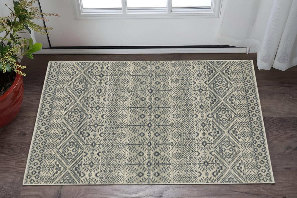 3' X 5' Blue And Beige Geometric Power Loom Stain Resistant Area Rug - Homeroots - Flyclothing LLC