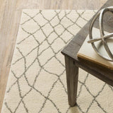 2' X 3' Ivory And Grey Geometric Power Loom Stain Resistant Area Rug - Homeroots - Flyclothing LLC