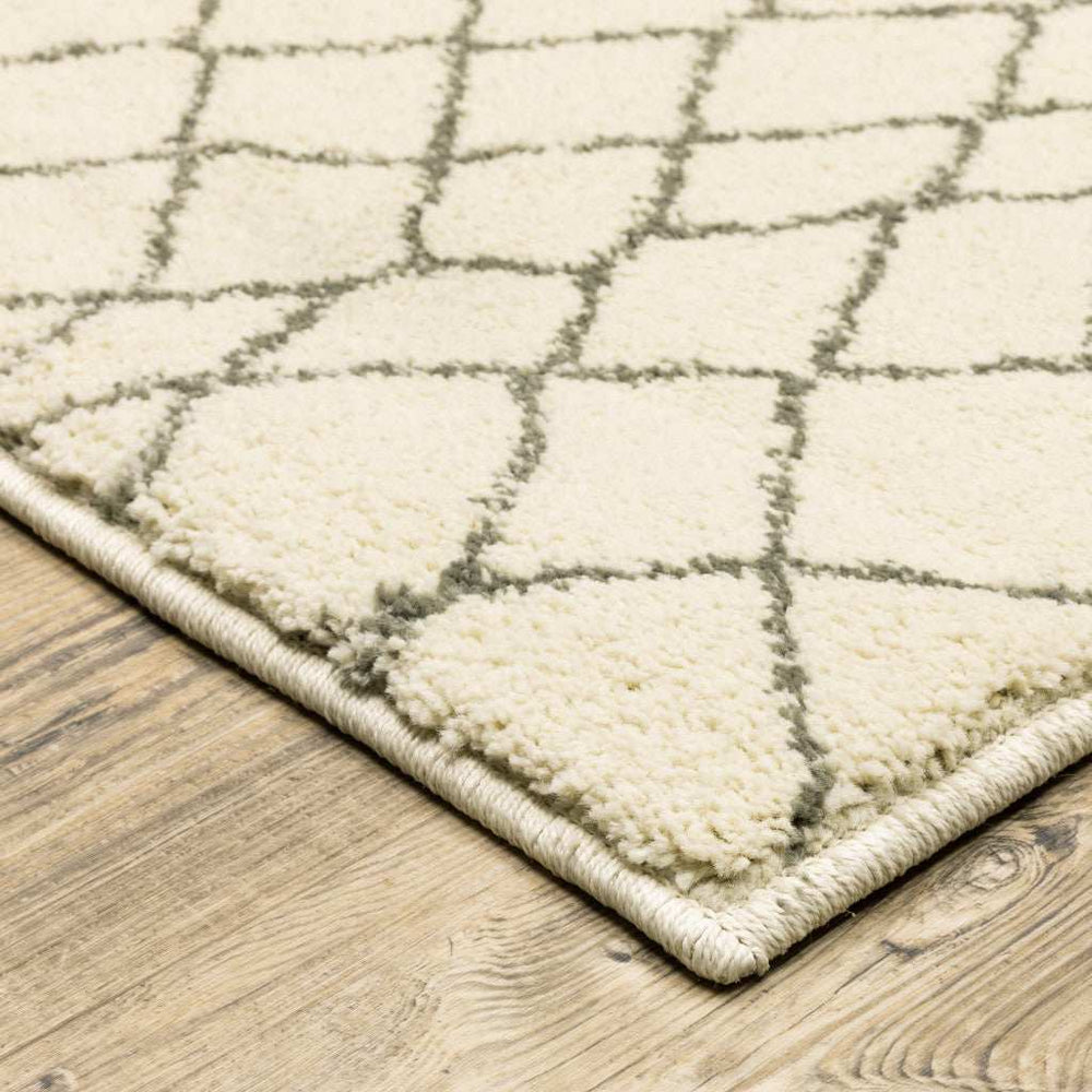 6' X 9' Ivory And Grey Geometric Power Loom Stain Resistant Area Rug - Homeroots - Flyclothing LLC