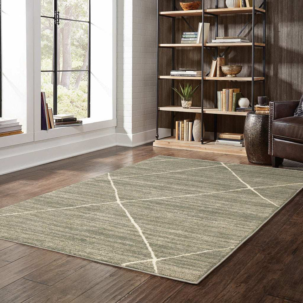 2' X 3' Grey And Ivory Geometric Power Loom Stain Resistant Area Rug - Homeroots - Flyclothing LLC