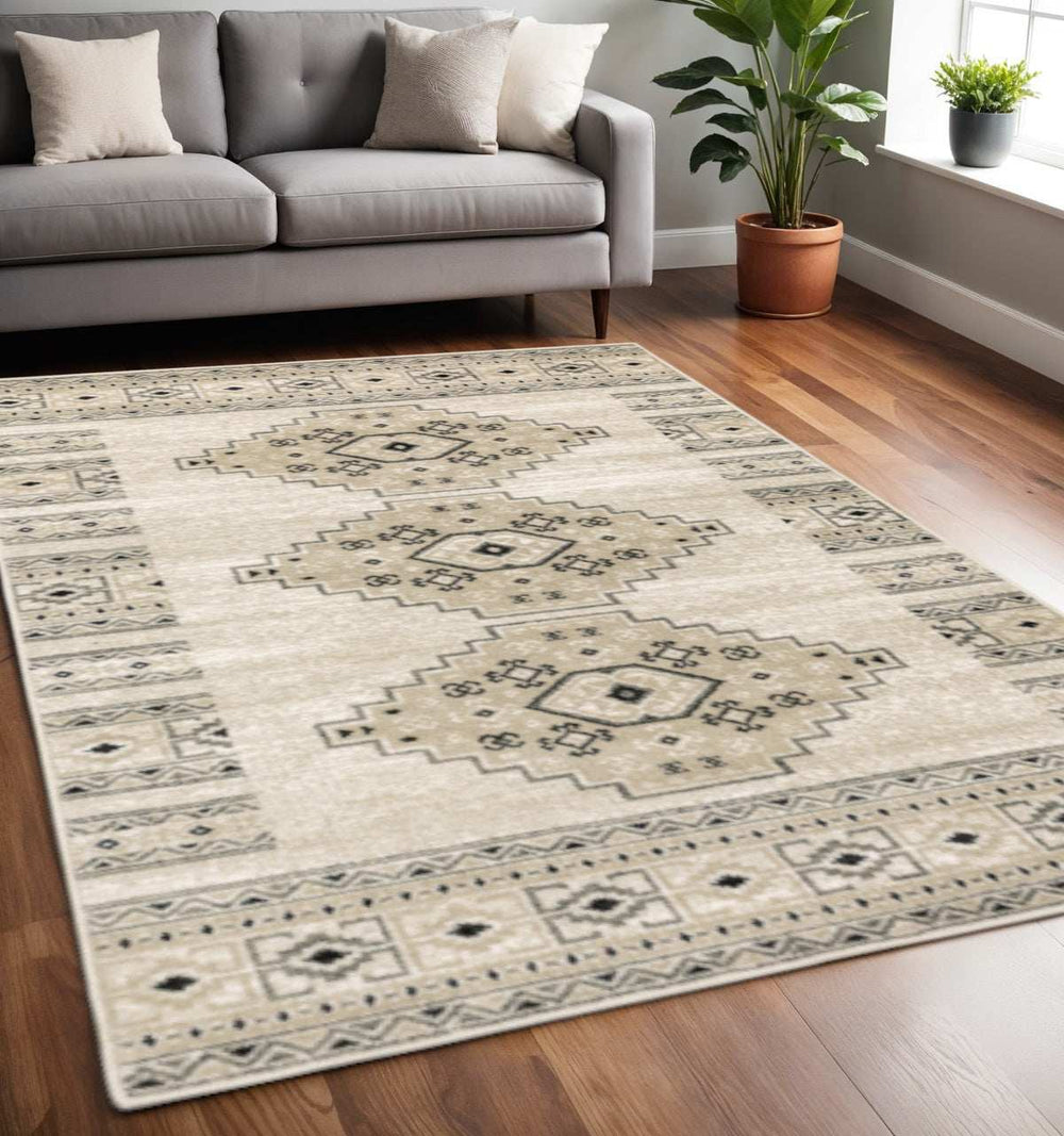 5' X 7' Ivory Grey Black And Ivory Southwestern Power Loom Stain Resistant Area Rug - Homeroots - Flyclothing LLC