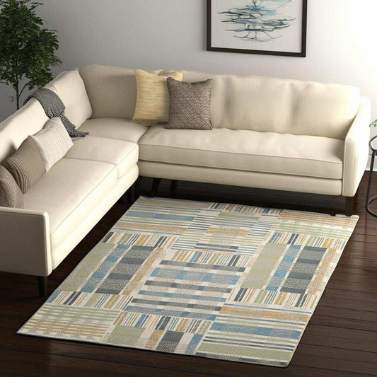 5' X 7' Gray and Ivory Geometric Power Loom Area Rug - Homeroots - Flyclothing LLC