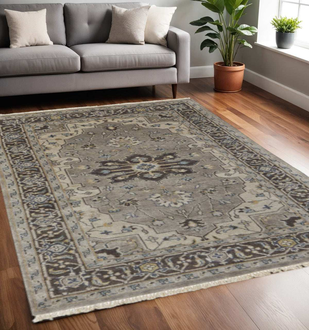 5' X 8' Gray Taupe And Blue Wool Floral Hand Knotted Stain Resistant Area Rug - Homeroots - Flyclothing LLC