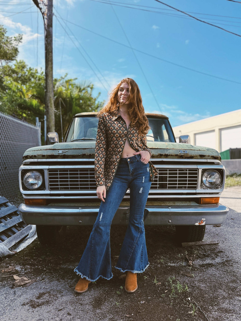 Vagabond Retro Green Tulip Zipper Front Blouse - Lil Bee's Bohemian - Flyclothing LLC