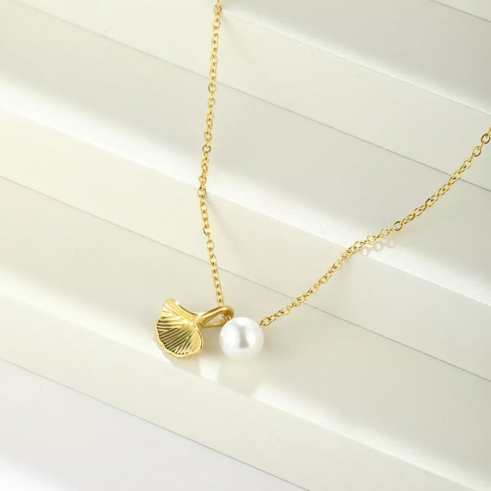 Pearl & Shell Pendant Necklace - Trendsi - Flyclothing LLC
