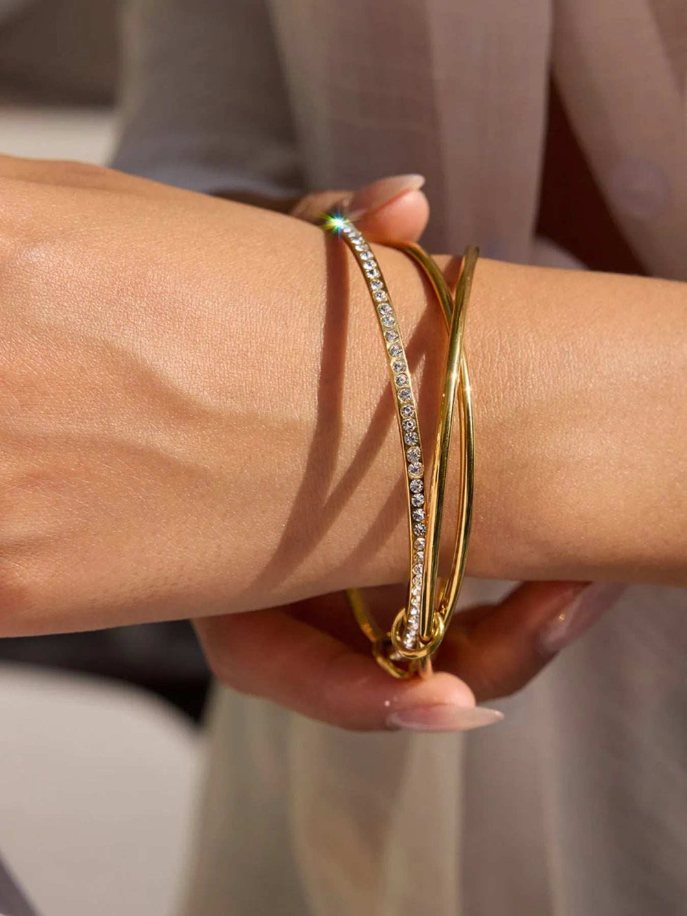 18K Gold-Plated Crossover Inlaid Zircon Bracelet - Trendsi - Flyclothing LLC