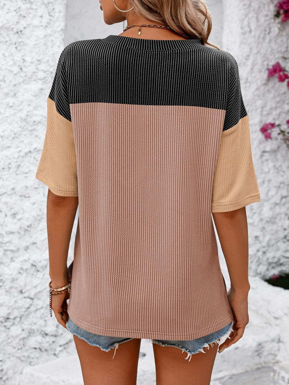 Color Block Round Neck Half Sleeve T-Shirt - Trendsi - Flyclothing LLC