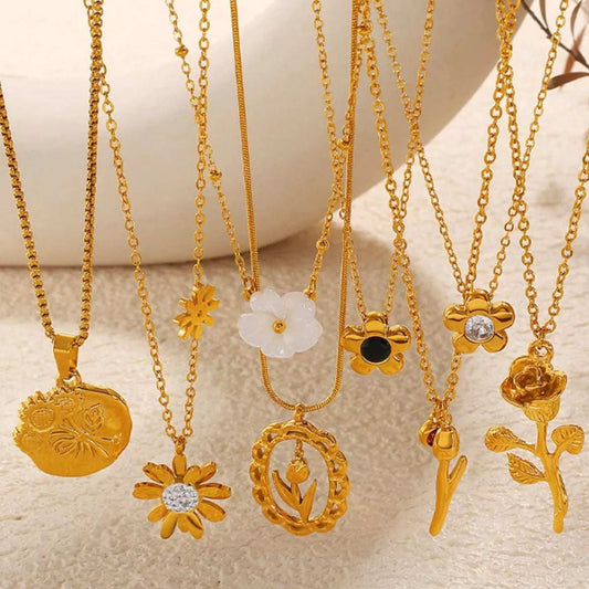 18K Gold-Plated Stainless Steel Flower Pendant Necklace - Trendsi - Flyclothing LLC